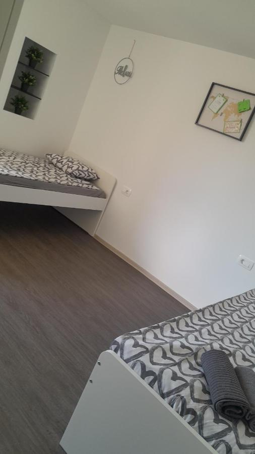 Apartma Ana Koper Eksteriør billede